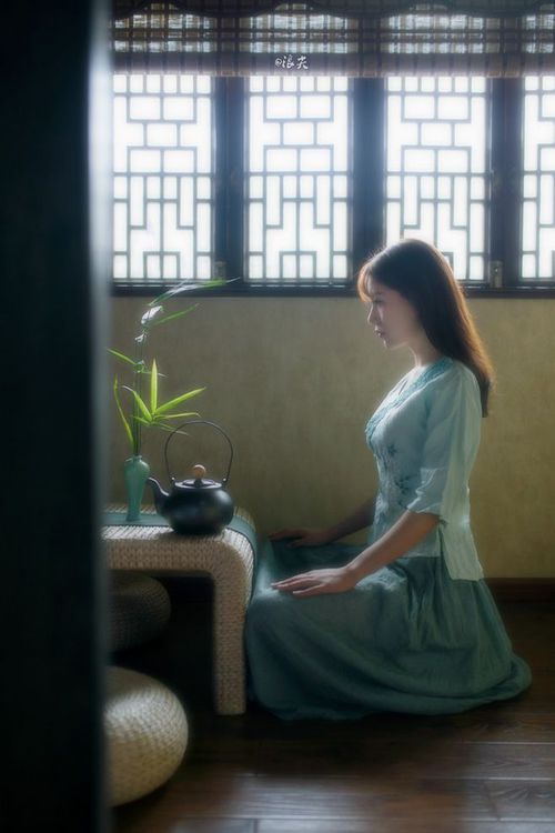 扎齐在巴黎奥运会男足比赛中展现出强大的防守能力,奥运男足巴西西班牙