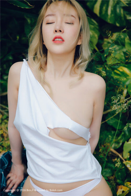 扎齐在巴黎奥运会男足比赛中展现出强大的防守能力,奥运男足巴西西班牙